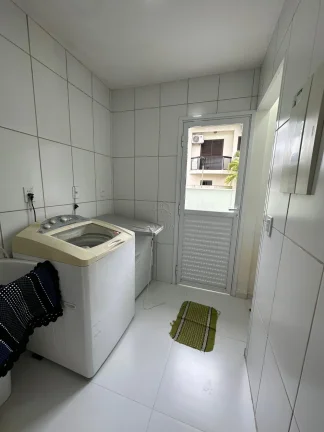 Imagem Casa de Condomínio na Enseada!