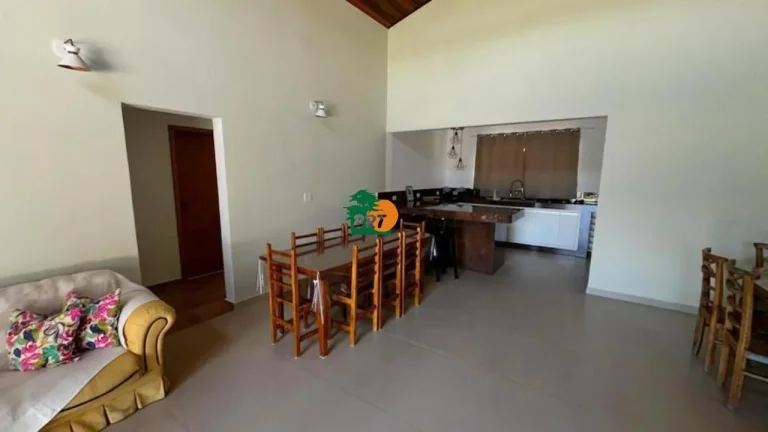 Imagem Casa em Condomínio para Temporada em São Roque, Saboo, 4 dormitórios, 1 suíte, 2 banheiros, 4 vagas