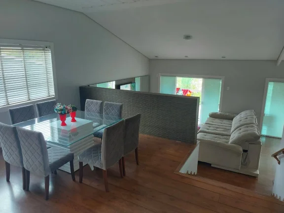 Imagem Casa alto padrão no condomínio Colinas de São Francisco
