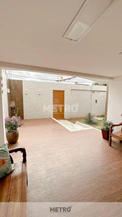 Imagem Venda, Casa, Bairro Caminho do Sol, dois pavimentos, moveis planejados, 4 quarto
