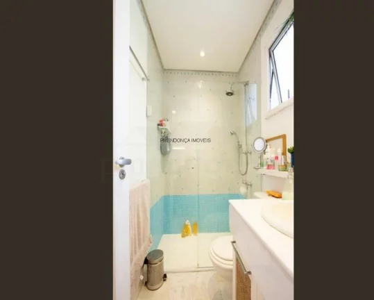 Imagem Cobertura Duplex bem localizada na . Piso inferior: Hall de entrada, living para 2 ambientes, 2 dorm...