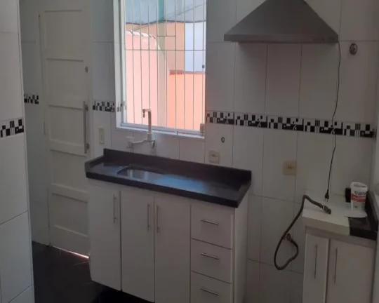 Imagem sobrado com 2 suites e 5 vagas FL26