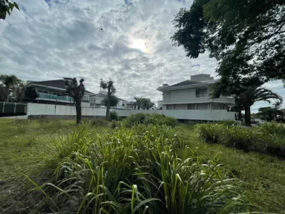 Imagem Terreno à venda, 598 m² - Jurerê Internacional - Florianópolis/SC