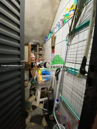 Imagem Casa para Venda em Limeira, Jardim Planalto, 3 dormitórios, 1 suíte, 2 banheiros, 3 vagas