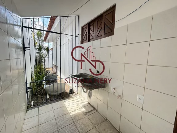 Imagem Casa com 3 quartos em Emaus, Parnamirim