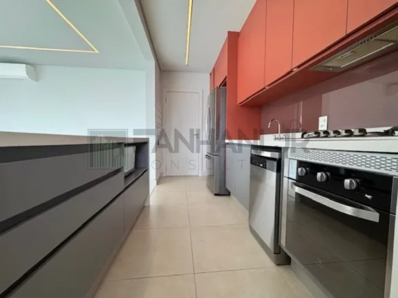 Imagem Apartamento de Luxo na Vila Nova Conceição: 2 quartos, 2 suítes, 3 salas, 3 banheiros, 2 vagas, 134m² - São Paulo-SP.