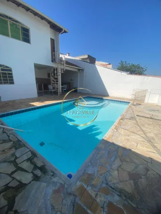 Imagem Casa, 2 Quartos (1 Suite), Pscina, Edícula, Bosque dos Eucaliptos, SJC