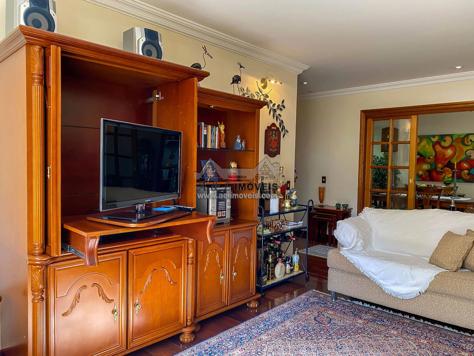Imagem Apartamento à venda em Campos do Jordão – Com 3 suítes no Capivari