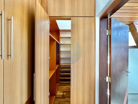 Imagem Casa contemporânea com salão multiuso no Recanto Impla