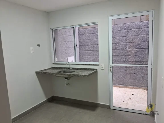 Imagem Imperdível oportunidade: Casa à venda em Cotia-SP, bairro Graça, 2 quartos, 1 banheiro, 1 vaga de garagem, 50m²!