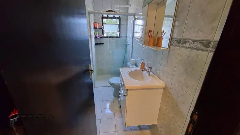 Imagem Apartamento com 2 dormitórios à venda, 77 m² por R$ 362.000,00 - Caiçara - Praia Grande/SP