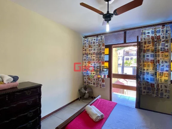 Imagem Casa com 2 dormitórios à venda, 75 m² por R$ 370.000,00 - Ogiva - Cabo Frio/RJ