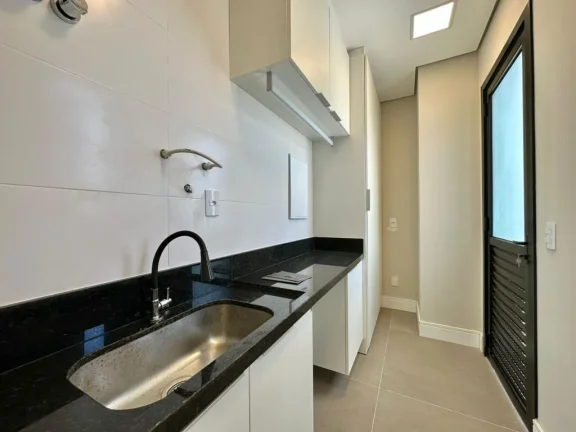 Imagem Casa 4 Dormitórios - Bairro Atlantida
