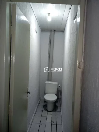 Imagem Salão de esquina no JD Adriana para alugar, 30 m² por R$ 2.087/mês