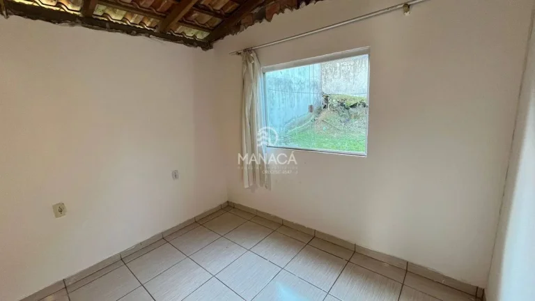 Imagem Casa com 3 Quartos (1 Suíte) – Espaçosa e Aconchegante