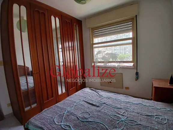 Imagem Apartamento 03 dormitórios sendo 01 suíte elevador e vaga de garagem demarcada Ponta da Praia R$ 900.000,00