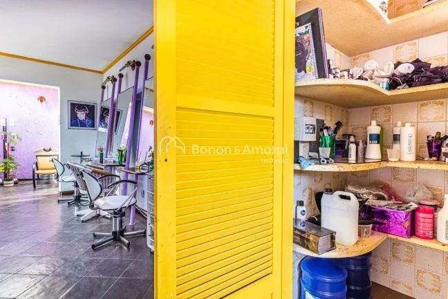 Imagem Imóvel em ótima localização, opção para moradia ou comercial, Zoneamento ZC - 2, região do Ta...