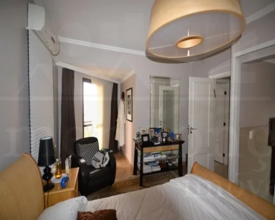 Imagem Apartamento em Pinheiros com 4 quartos (1su­te) e 2 vagas, 155m²