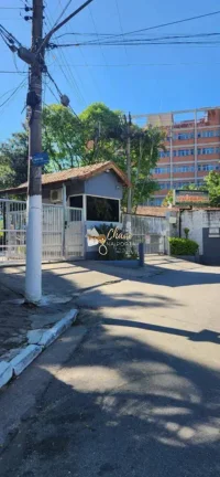 Imagem Apartamento à venda na Avenida Guarapiranga com 2 dormitórios