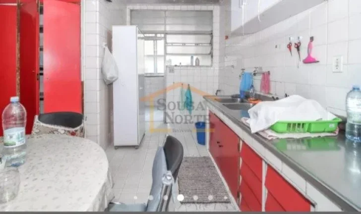 Imagem Apartamento com 195m², 3 dormitórios com armários embutidos (sendo 1 com varanda), banheiro socia...