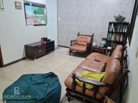 Imagem Condominio Colinas de São Fernando - Duas casas em terreno de 600m² - Confira!!!