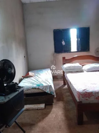 Imagem Rancho com 3 dormitórios à venda, 120 m² por R$ 350.000,00 - Santa Maria - Itumbiara/GO
