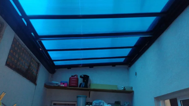 Imagem APARTAMETENTO TIPO FUNDO COM AREA DE SERVÇO E VARANDA