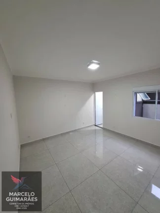 Imagem Casa 3 dormitórios sendo 1 suíte nova em Piratininga