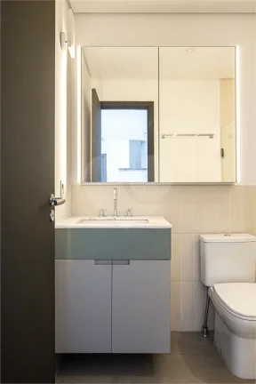 Imagem Apartamento para alugar com 2 quartos no condomínio Ayra Pinheiros, São Paulo - SP