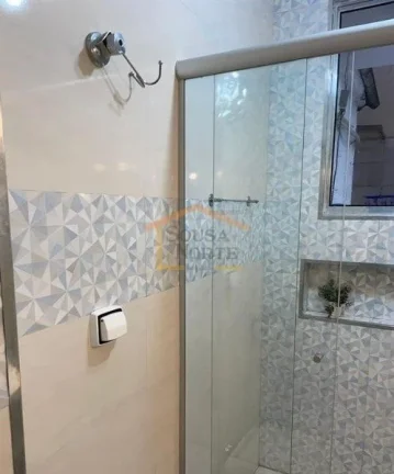 Imagem Apartamento reformado, 1 dormitório, com armários, sala ampla, cozinha com armários, banheiro, se...
