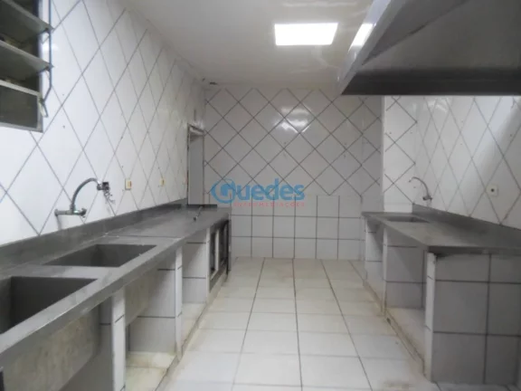 Imagem Ponto Comercial de 470m², locação na Chácara Santo Antônio