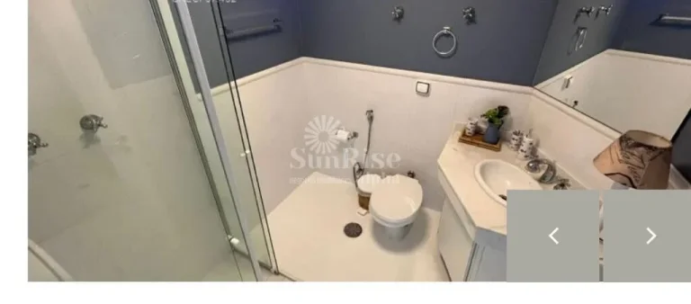 Imagem Casa Alto Padrão á venda em terreno com 2.000m² com 9 suítes - Guarujá- SP
