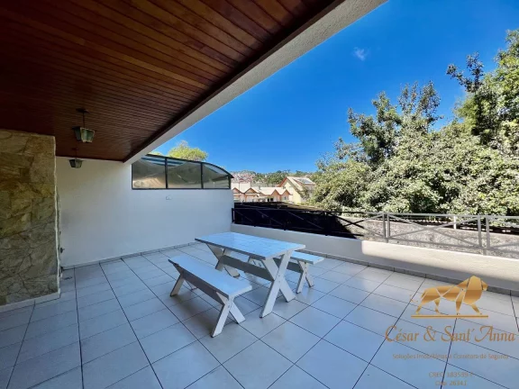 Imagem Apartamento disponível para venda e locação em Campos do Jordão-SP