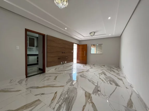 Imagem Casa à venda em Vitória da Conquista-BA, no bairro Felícia: 3 quartos, 1 suíte, 1 sala, 2 banheiros, 4 vagas de garagem, 123m².