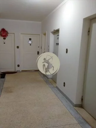 Imagem APARTAMENTO NO EMBARÉ TOTALMENTE REFORMADO,PRÉDIO COM ELEVADOR, SALA PARA 2 AMBIENTES, DORMITÓRIO...