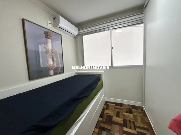 Imagem Apartamento com 2 Dormitórios na Quadra do Mar no Centro Balneário Camboriú-SC