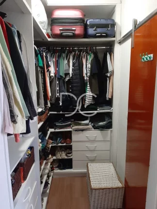 Imagem Condomínio Horto Florestal II - Venda Casa Térrea AC 130m² | AT 152 m² | 3 Dorm | 1 Suíte | 2 Ban | 2 Vagas | Piscina