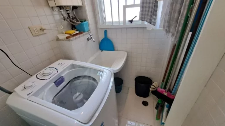 Imagem APARTAMENTO 30 METROS DA PRAIA DAS ASTÚRIAS COM 2 VAGAS PARA AUTO E LAZER
