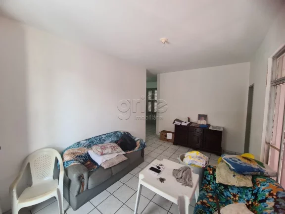 Imagem Excelente casa de esquina, bem ventilada, em ótima localização no Rodolfo Teófilo próximo ao Co...