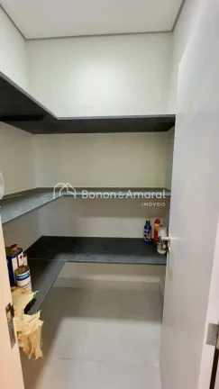 Imagem Localizada no condomínio Santorini, um dos mais desejados de Paulínia/SP, esta casa oferece o equi...