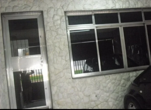 Imagem Sobrado para Venda por R$600.000,00 e Aluguel á R$3.100,00/Mês com 140m², 3 dormitórios, 2 vagas e 2 banheiros - Chácara califórnia, São paulo / SP - Cód. BDI26108
