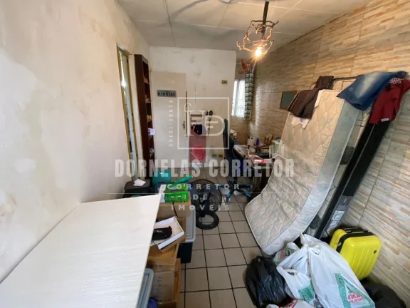 Imagem Casa Exclusiva no Espinheiro com 4 Quartos e 2 Suítes