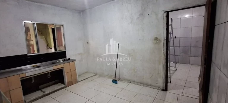 Imagem São 3 Casas de 3 Cômodos, 134m², Escritura, 1 Vaga, Água e Luz separadas no Parque Boa Esperança, Mauá-SP