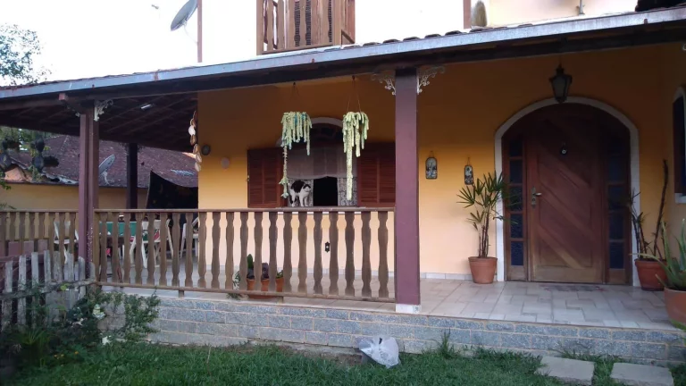Imagem Vendo esta maravilhosa casa em Lumiar. Nova Friburgo rj.