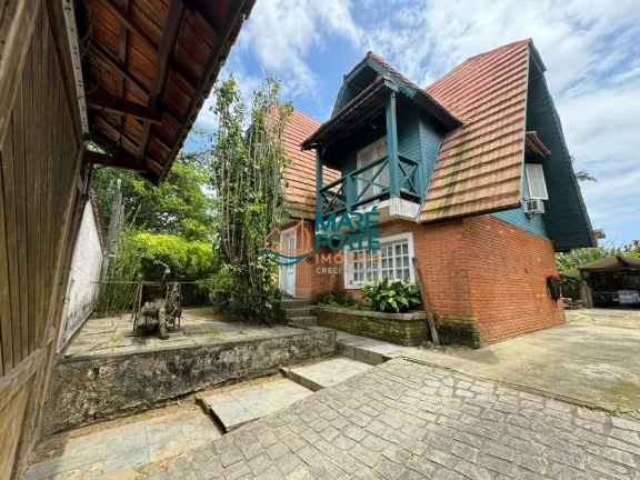 Imagem CASA NA PRAIA MAIS PROCURADA DE UBATUBA, COM UM ENORME TERRENO!