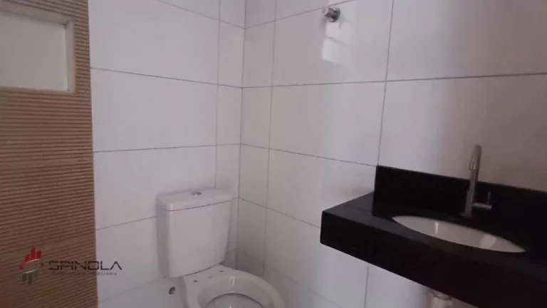 Imagem Casa com 2 dormitórios à venda, 70 m² por R$ 450.000,00 - tude basto - Praia Grande/SP