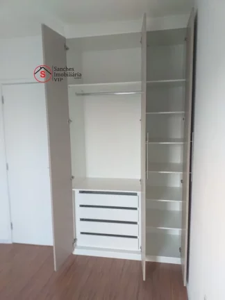Imagem SOBRADO A VENDA EM CONDOMINIO FECHADO, 2 DORM, SENDO 2 SUÍTES E 2 VAGAS DE GARAGEM COBERTAS. LAZER COM PISCINA E CHURRASQUEIRA.