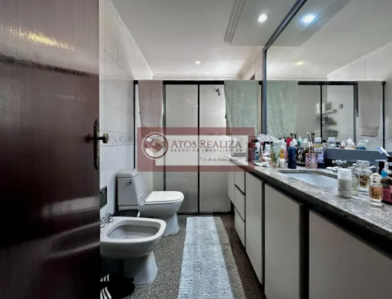 Imagem Venda luxuoso Apartamento 274m² com 4 dormitórios, 3 vagas de garagem, na Vila Alexandria.