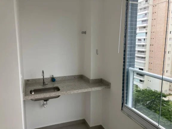 Imagem Apartamento 2 dormitórios suíte com armários planejados e varanda