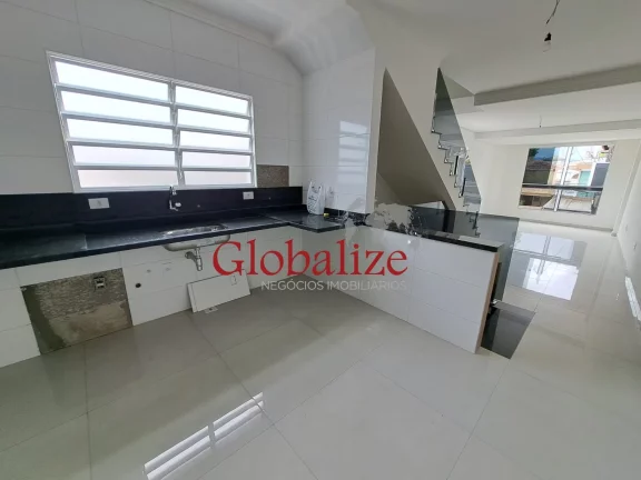 Imagem Sobreposta alta à vendacom 155m², 3 quartos, 2 suítes, piscina, churrasqueira por R$1.300.000,00 no Embaré em Santos